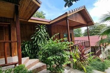Pawpaw Resort