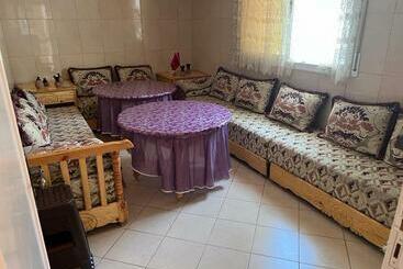 شقق خاصة سياحية 2 Zimmer Wohnung Corniche Nador Sidi Ali  Am Meer & Wifi