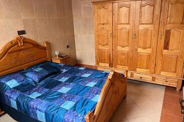 2 Zimmer Wohnung Corniche Nador Sidi Ali Am Meer & Wifi
