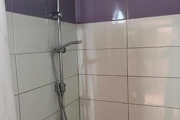2 Zimmer Wohnung Corniche Nador Sidi Ali  Am Meer & Wifi