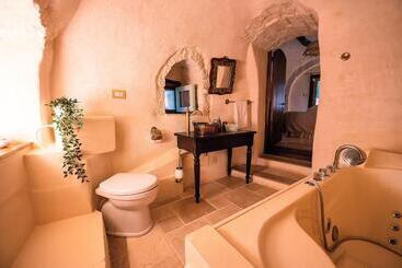 تختخواب و صبحانه Trulli Jaja