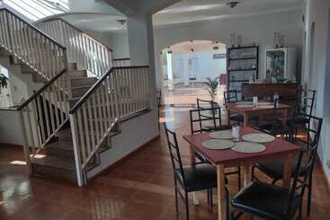 Hostel Borges Marini