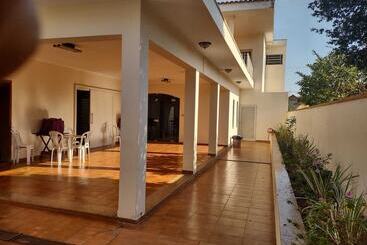 Hostel Borges Marini