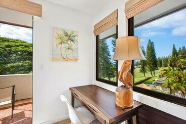 Kbm Resorts: Kapalua Golf Villa Kgv 14v3 Xtra Large Corner Unit Golf Views Includes Rental Car