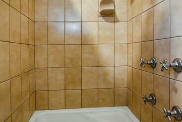 مُتل Viewhill Holiday Units Bright