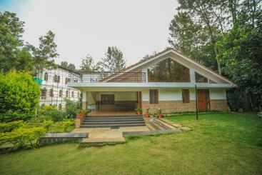 Wow Bison Woods Organic Veg Resort   Yercaud