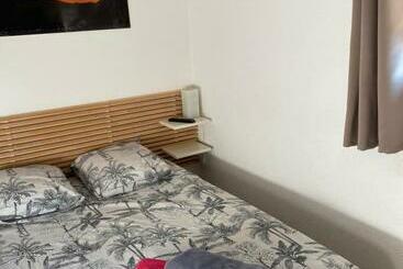 تختخواب و صبحانه Chambre Chez L Habitant 2 Nuit Maximum