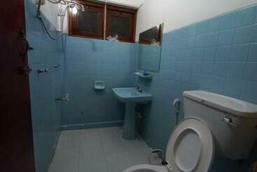 Lazy Bear Best Hostel In Kandy