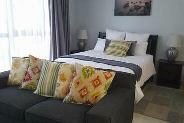 Studio 1101 Itower