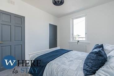 Apartment Beyond Forth Bridges   3bed Free Parking