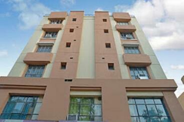 تختخواب و صبحانه Space Home Stay