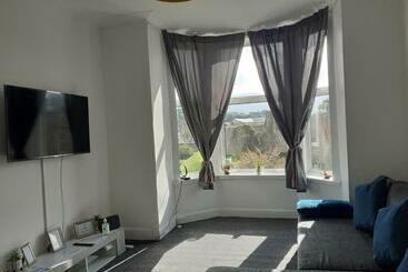 דירות לתיירים Castleview Is A Lovely Flat In A Listed Building