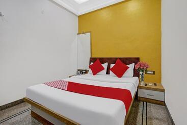 Flagship Hotel Chhaya