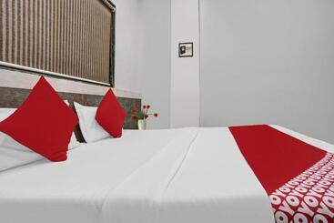 Flagship Hotel Chhaya