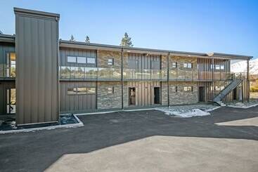 هتل Grand Suites Lake Tekapo