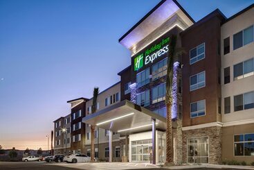 هتل Holiday Inn Express & Suites Chino Hills, An Ihg