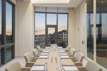 هتل Hyatt Regency Izmir Istinyepark