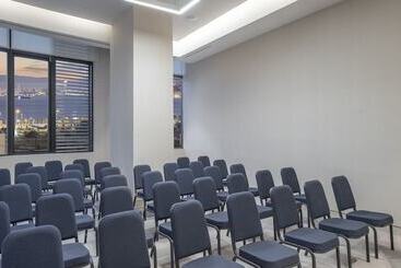 هتل Hyatt Regency Izmir Istinyepark