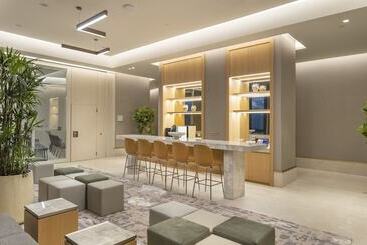 هتل Hyatt Regency Izmir Istinyepark