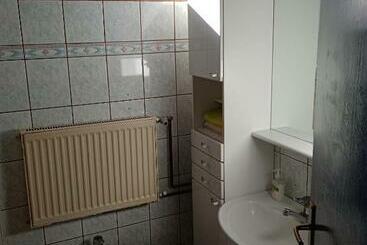 Apartman Nevera
