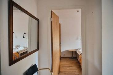 تختخواب و صبحانه Herrestad Bed & Guestroom
