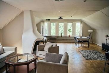 تختخواب و صبحانه Herrestad Bed & Guestroom