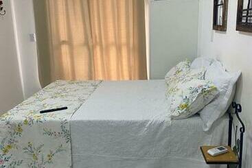 Flat Bervely Hills 308