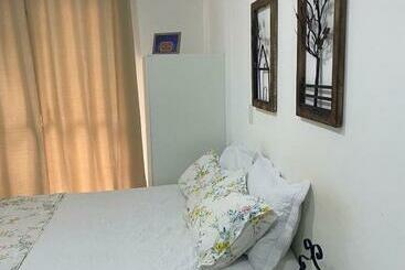 Flat Bervely Hills 308
