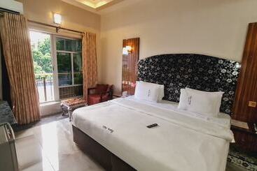 هتل Haven Suites, New Owerri