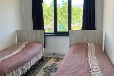 پانسیون Guest House Simiram