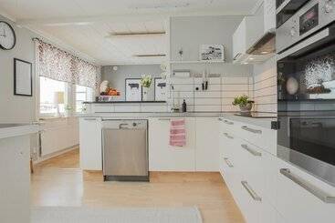 پانسیون Ribo Apartment Arctic