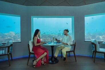 استراحتگاه Oblu Xperience Ailafushi  All Inclusive With Free Transfers