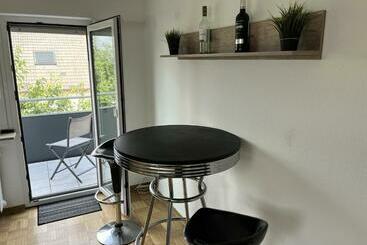 Terminal 49 Ferienwohnung In Stuttgart Airport Mit Terrasse