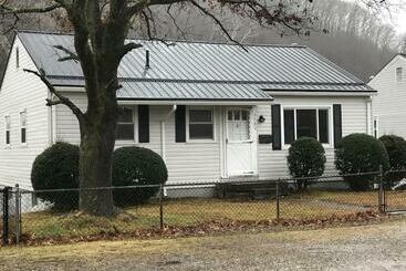 Kanawha City Home