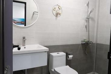 Private Pool Villa With Jacuzzi At Royal Park Village   Walk To The Beach   6 People   Max 3 Males