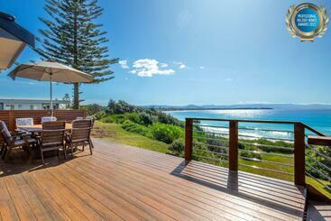 ツーリストアパートメント Eclipse Absolute Beachfront With Stunning Views