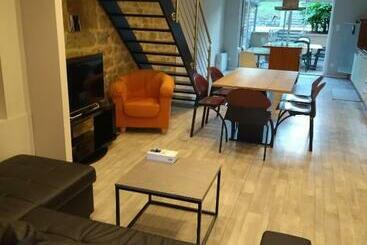 Жильё для туристов Maison Avec Espace Vert Clos Calme Terrasses 100m²