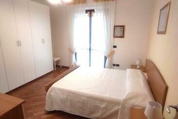 דירות לתיירים Tra Cielo E Mare