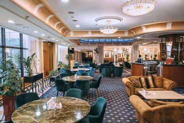 A Hoteli   Hotel Izvor