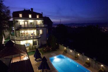 Garni Hotel Panorama Lux