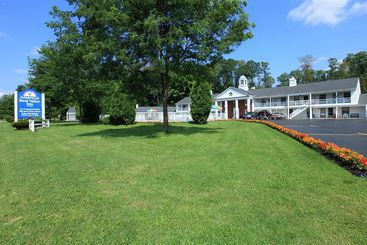 Colony Motel Jamestown