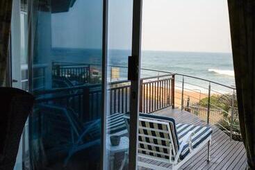 Отель Boathouse Ballito
