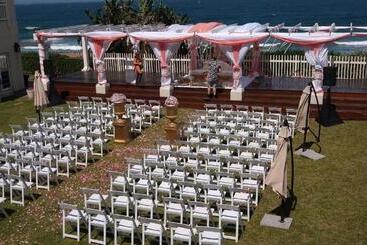 Отель Boathouse Ballito