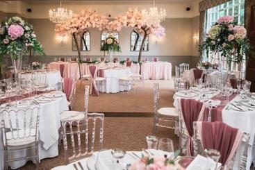 هتل Dovecliff Hall