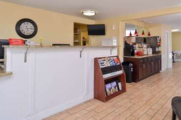 هتل Econo Lodge