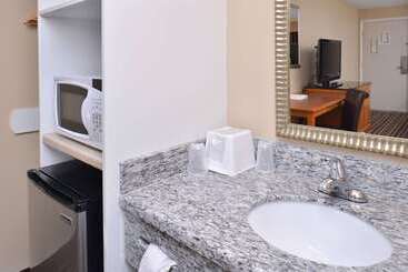 هتل Econo Lodge