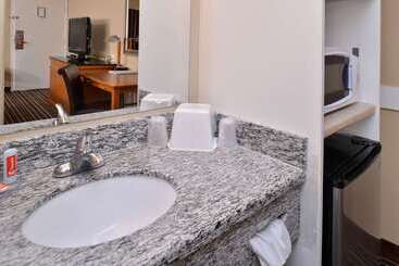 هتل Econo Lodge
