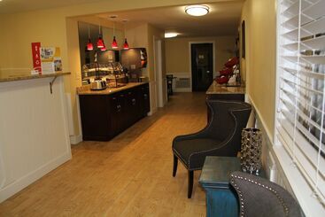 هتل Econo Lodge