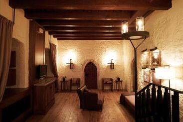 هتل Grad Otočec   Relais Chateaux