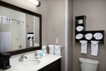 هتل Hampton Inn & Suites Portland/vancouver